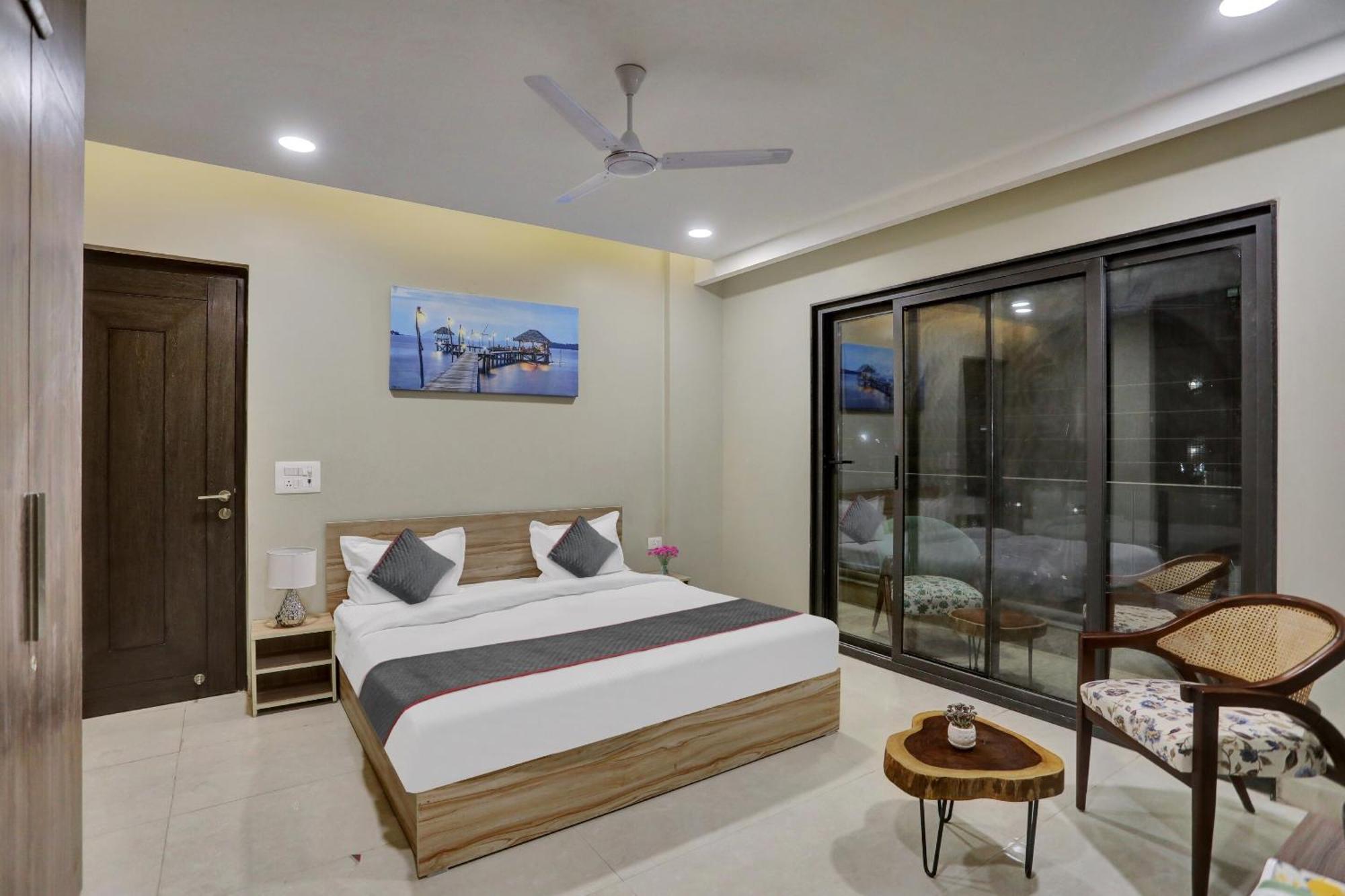 Townhouse Xanthe Hotel Noida Bagian luar foto